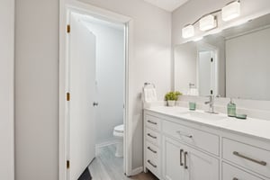 Green Cir Dr 216-3005-025.jpg