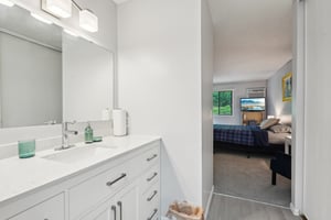 Green Cir Dr 216-3005-026.jpg