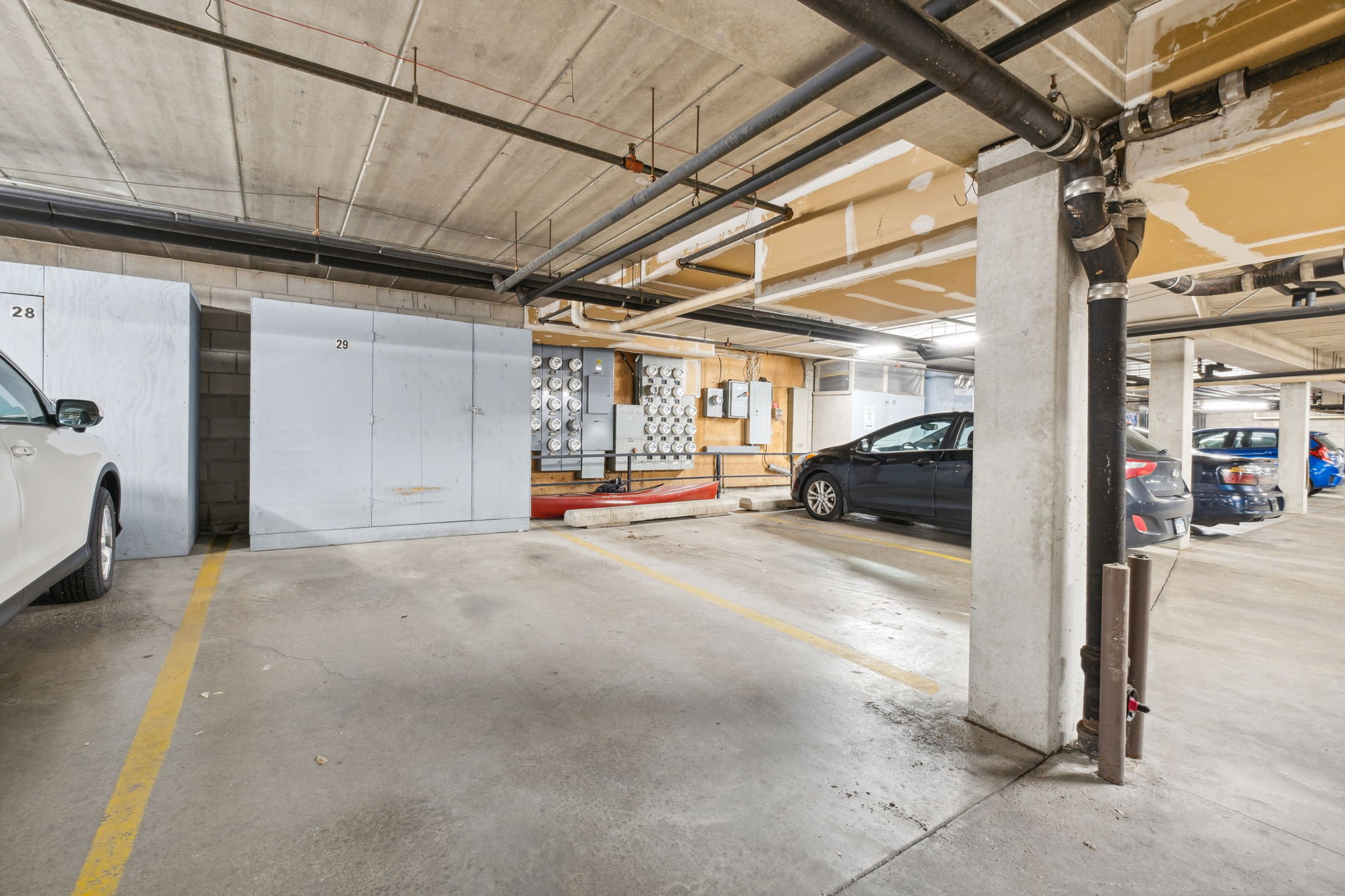 21_Interior