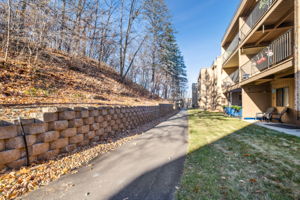 23_Exterior