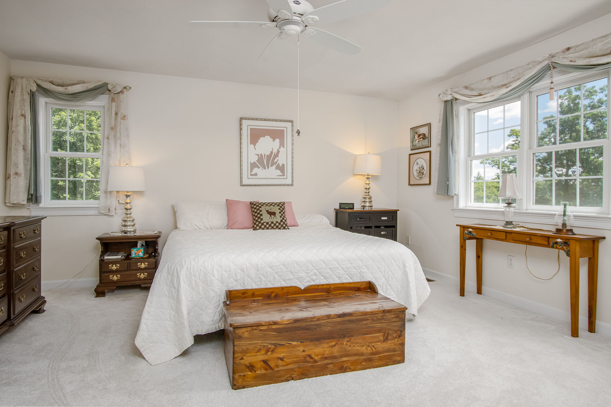 BedroomPrimary-1