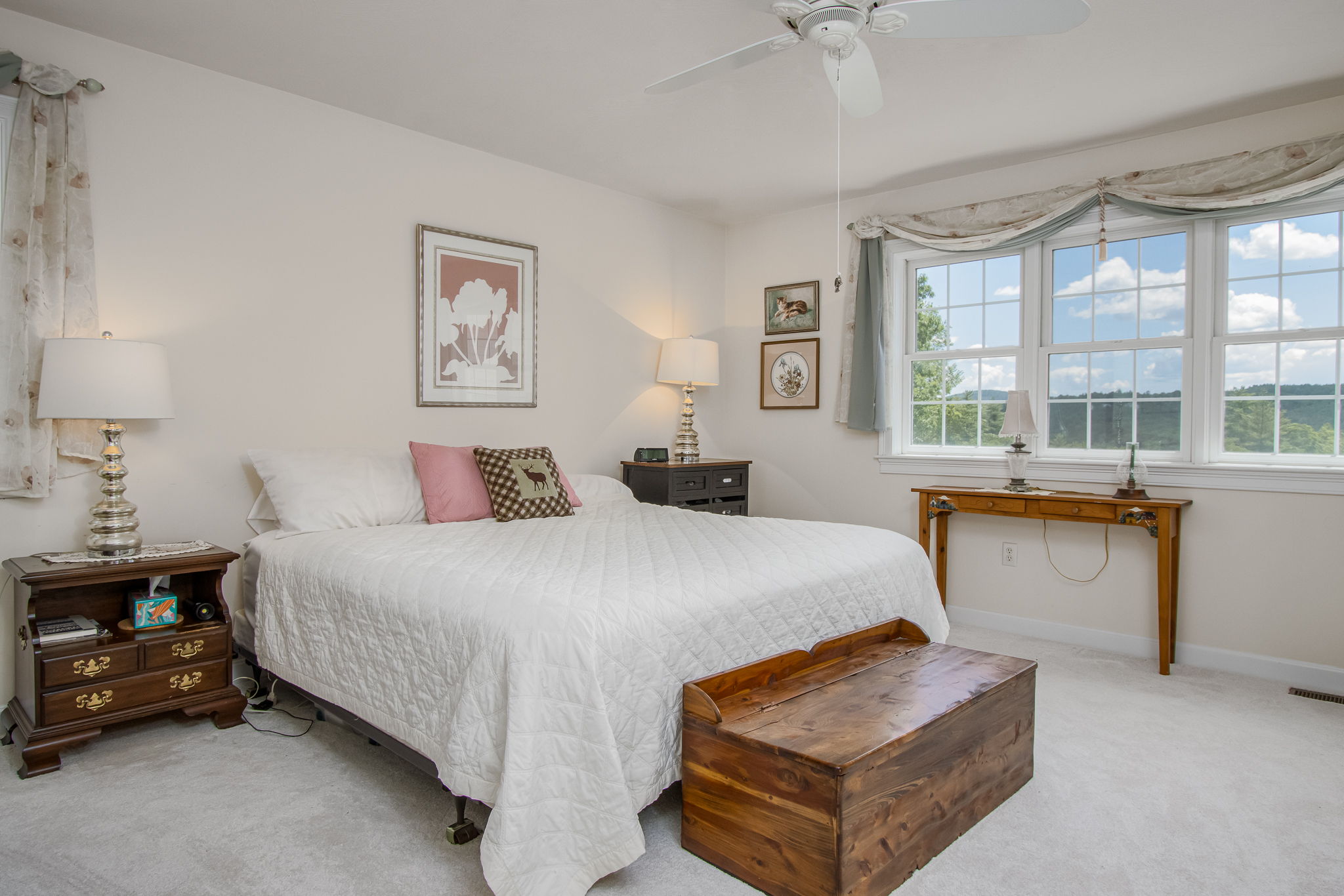 BedroomPrimary-2