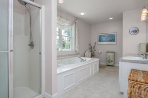 BedroomPrimaryBath-1