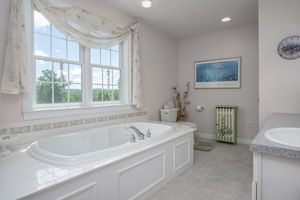 BedroomPrimaryBath-2