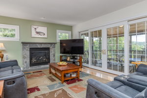FamilyRoom-2