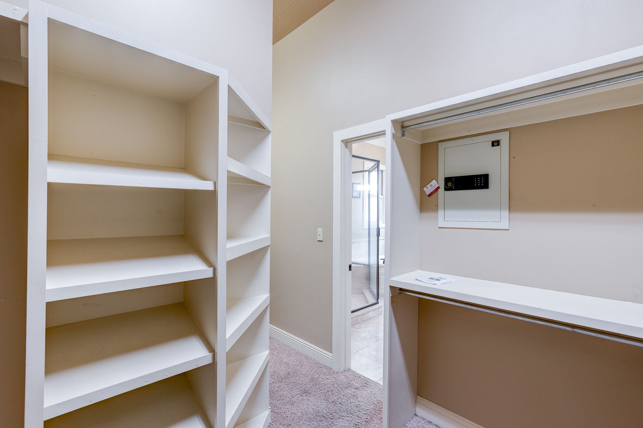 2 (16 of 28) Master closet