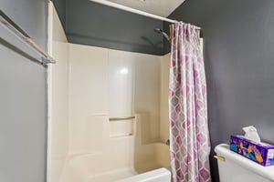 Brooks St-S1909-017.jpg