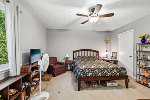 Brooks St-S1909-021.jpg