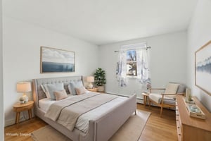 DSC05803_reedit_b5ae81cb virtually staged.jpeg