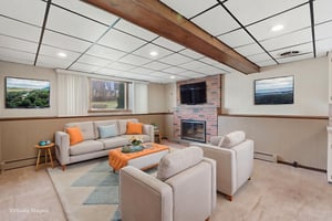 DSC05814_reedit_a6772e60 virtually staged.jpeg