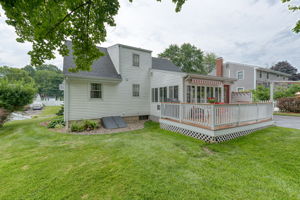  Photo 44
