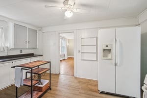 High St-S0704-015.jpg