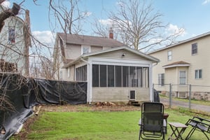 High St-S0704-040.jpg