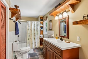 Langwell Ave-S1305-032.jpg