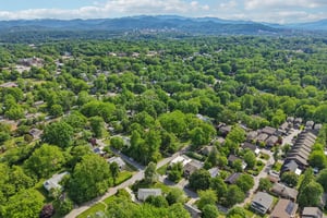 Langwell Ave-S1305-052.jpg