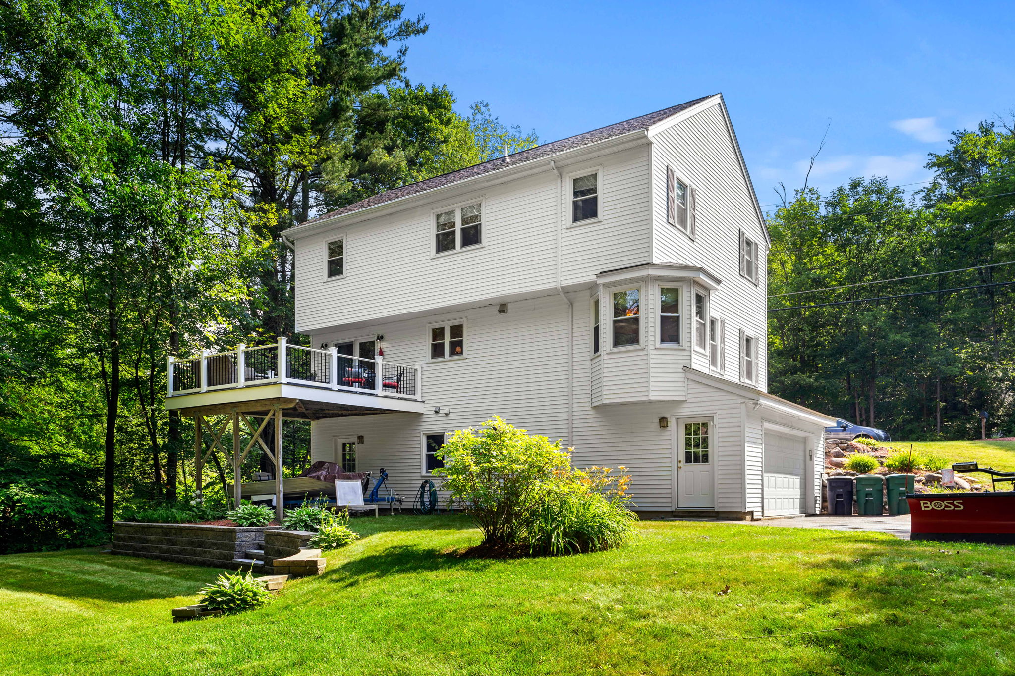 57 Mid. Dunstable Rd, Nashua, NH 03062, USA Photo 19
