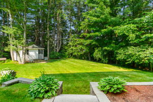 57 Mid. Dunstable Rd, Nashua, NH 03062, USA Photo 16