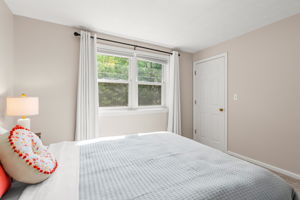 57 Mid. Dunstable Rd, Nashua, NH 03062, USA Photo 44