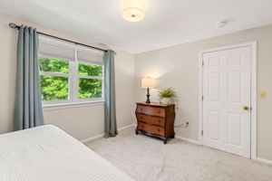 57 Mid. Dunstable Rd, Nashua, NH 03062, USA Photo 49