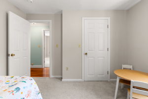 57 Mid. Dunstable Rd, Nashua, NH 03062, USA Photo 53