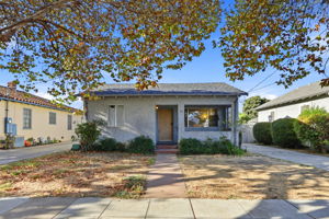 001_F8_57 N 34th St