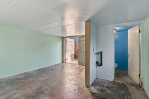 024_F8_57 N 34th St