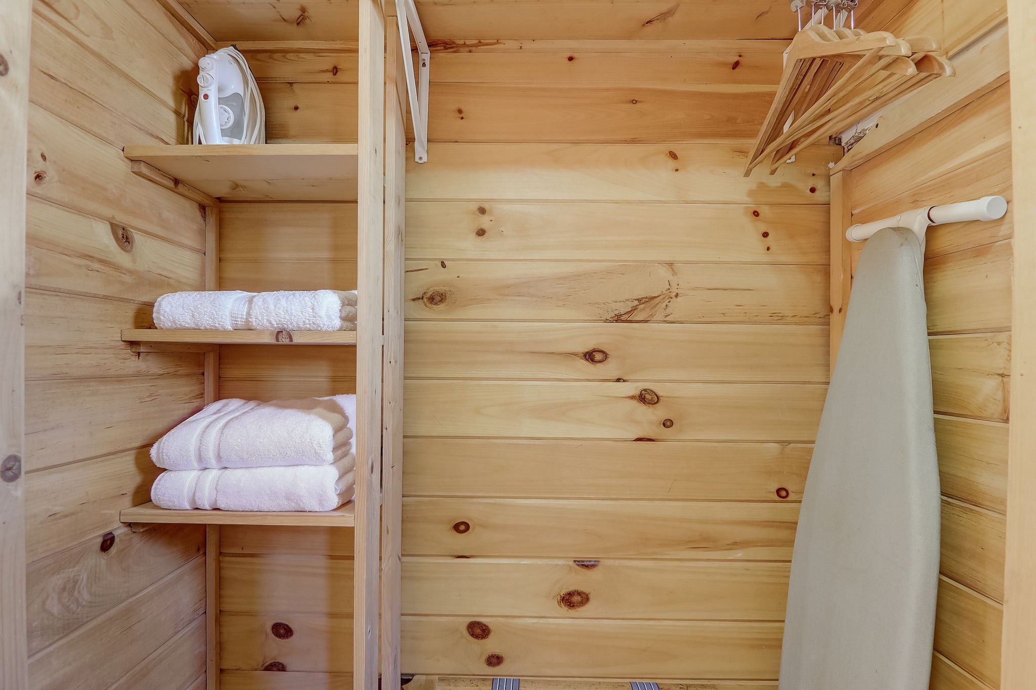 Observation Point Rd-040