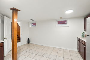  Photo 37