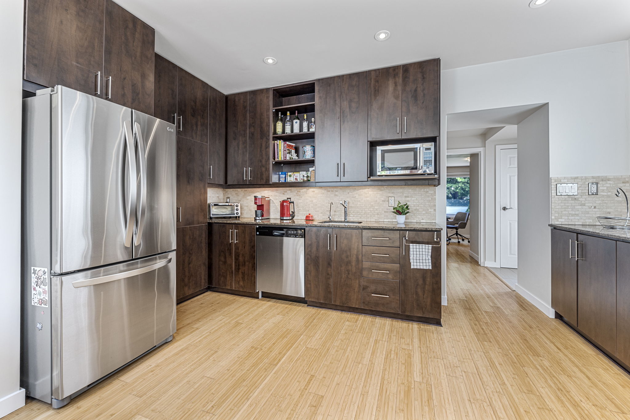 Toronto property showcase — delivered property photograph 3