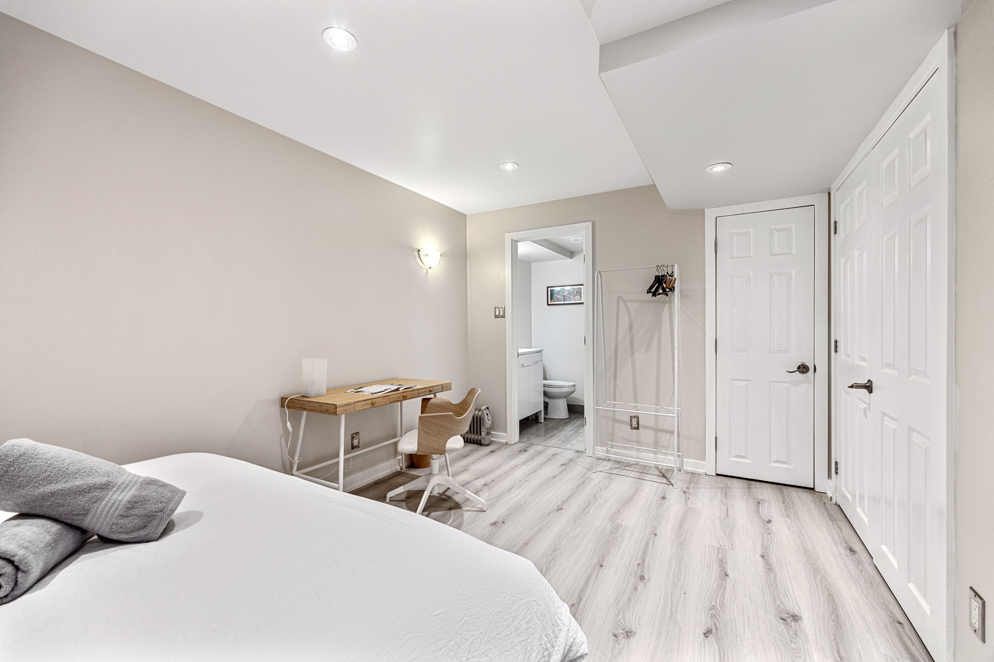 Toronto property showcase — delivered property photograph 13