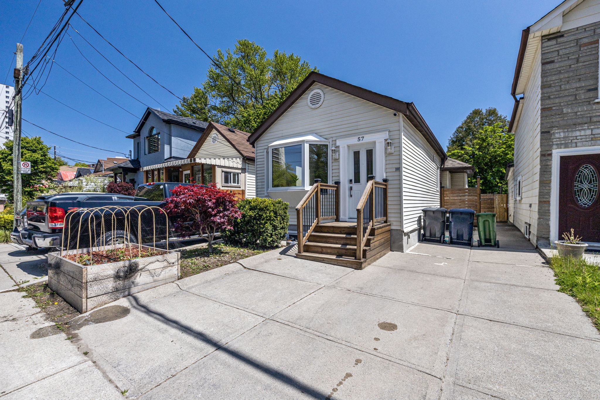 Toronto property showcase — delivered property photograph 36