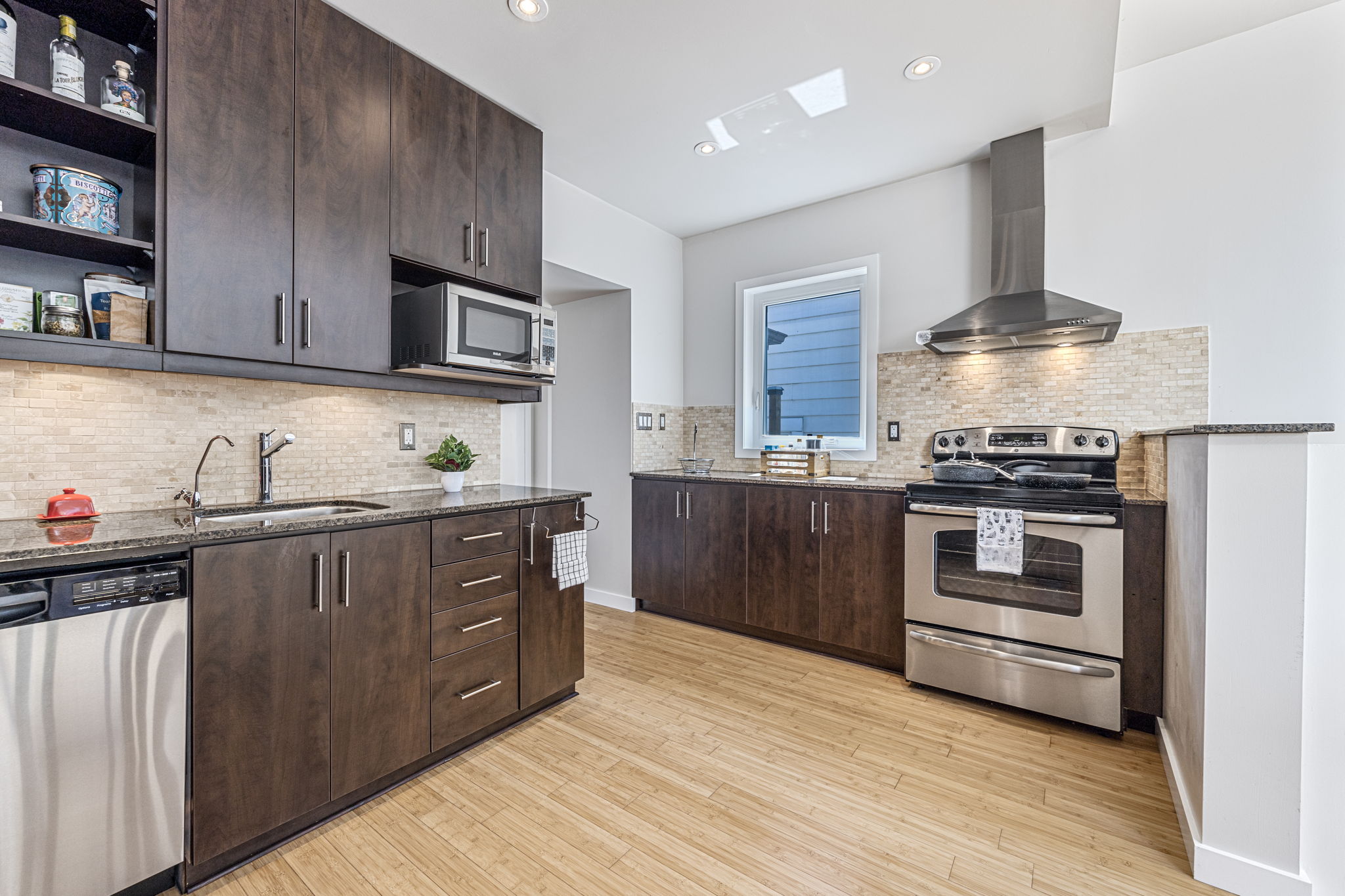 Toronto property showcase — delivered property photograph 4