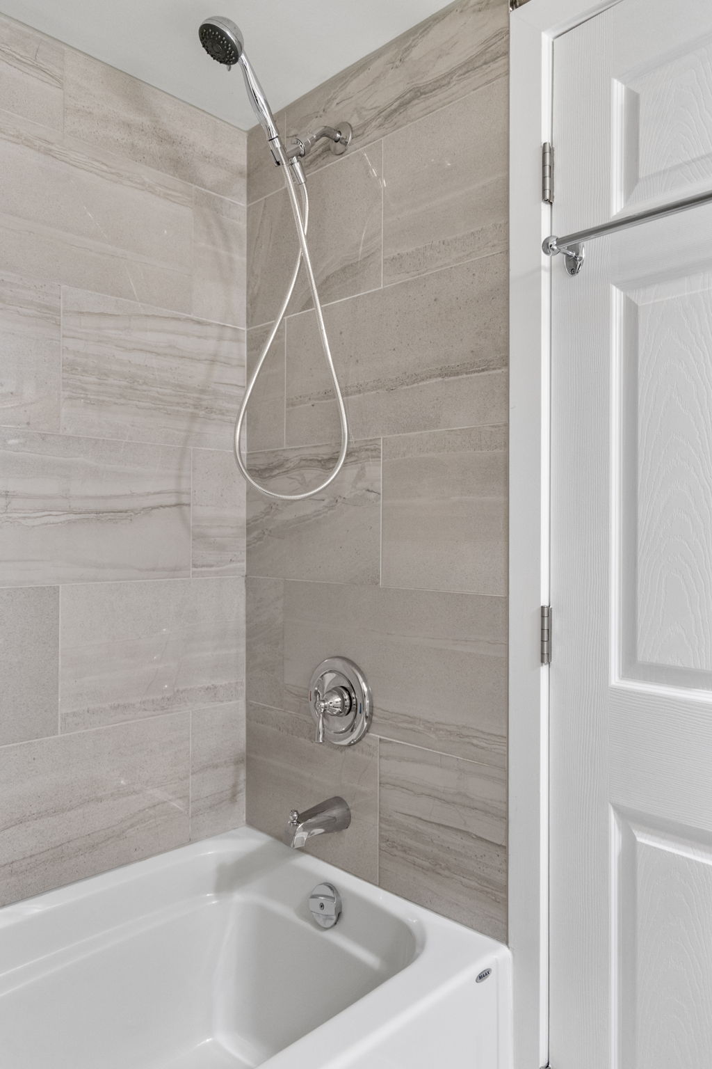 Toronto property showcase — delivered property photograph 18