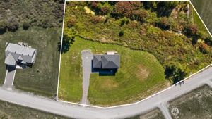 Lot lines are approximate