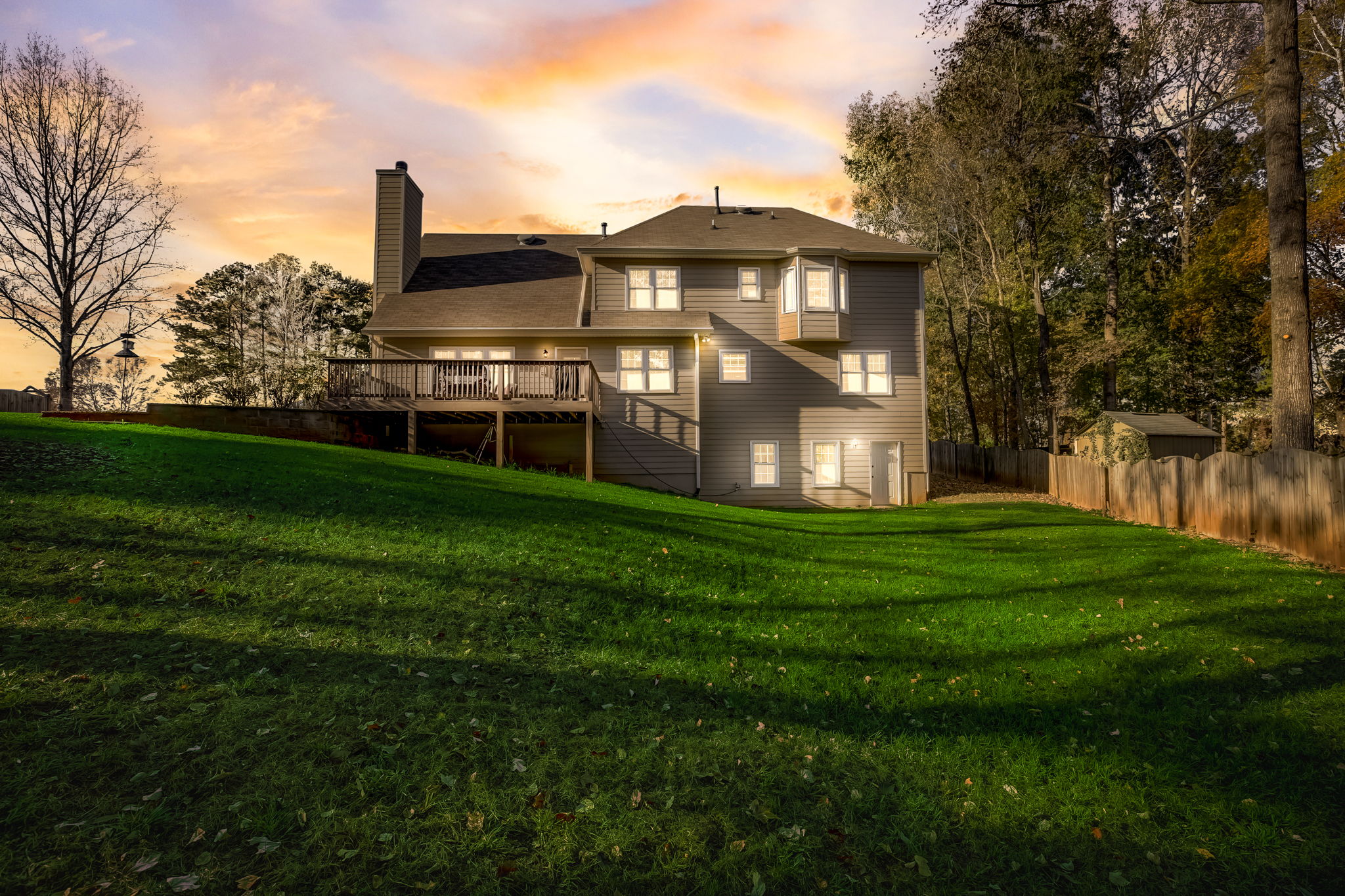 Picketts Ferry Dr - VT-002