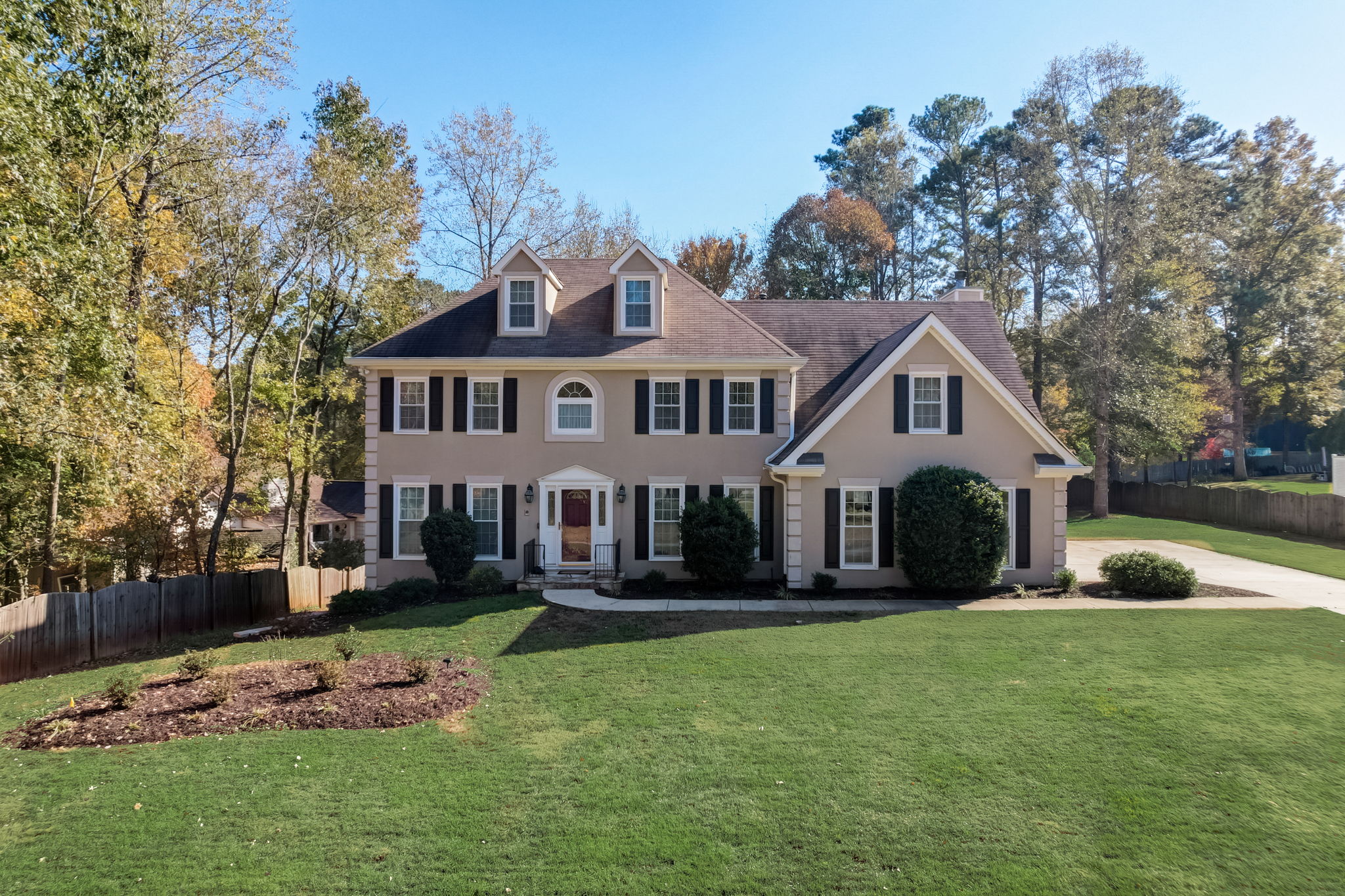 Picketts Ferry Dr-045