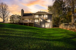 Picketts Ferry Dr - VT-002