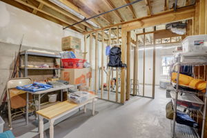 Picketts Ferry Dr-034