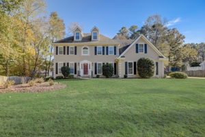 Picketts Ferry Dr-002