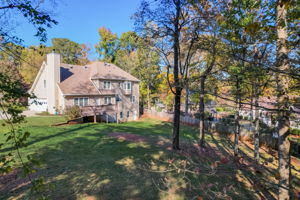 Picketts Ferry Dr-057