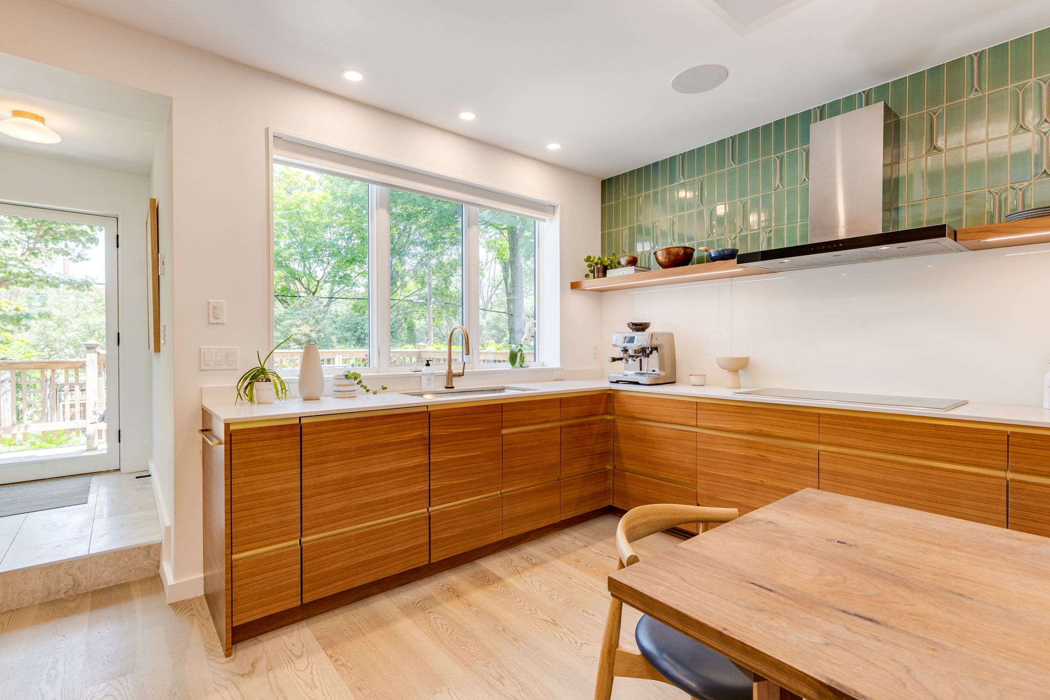 Toronto property showcase — delivered property photograph 19