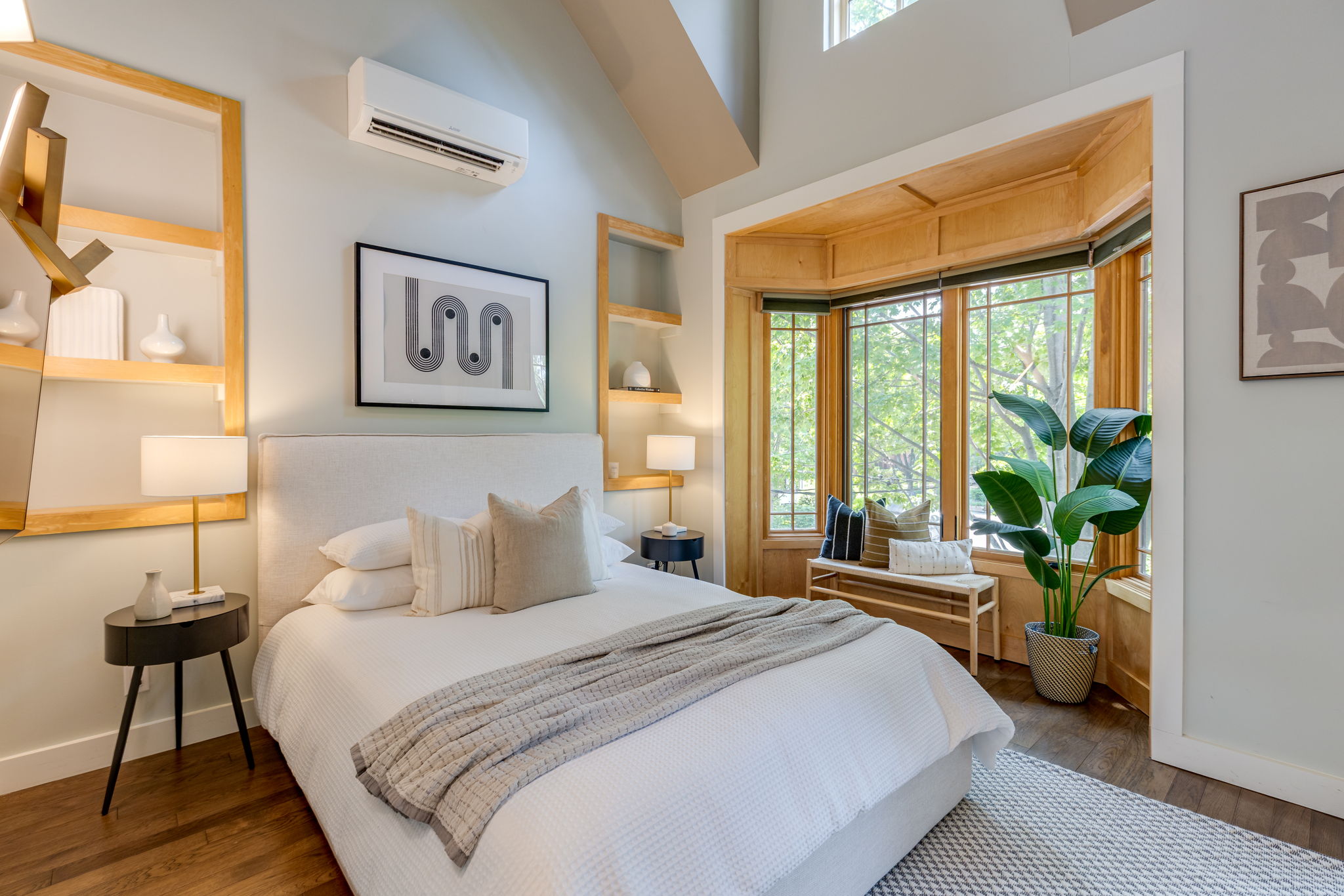 Toronto property showcase — delivered property photograph 26