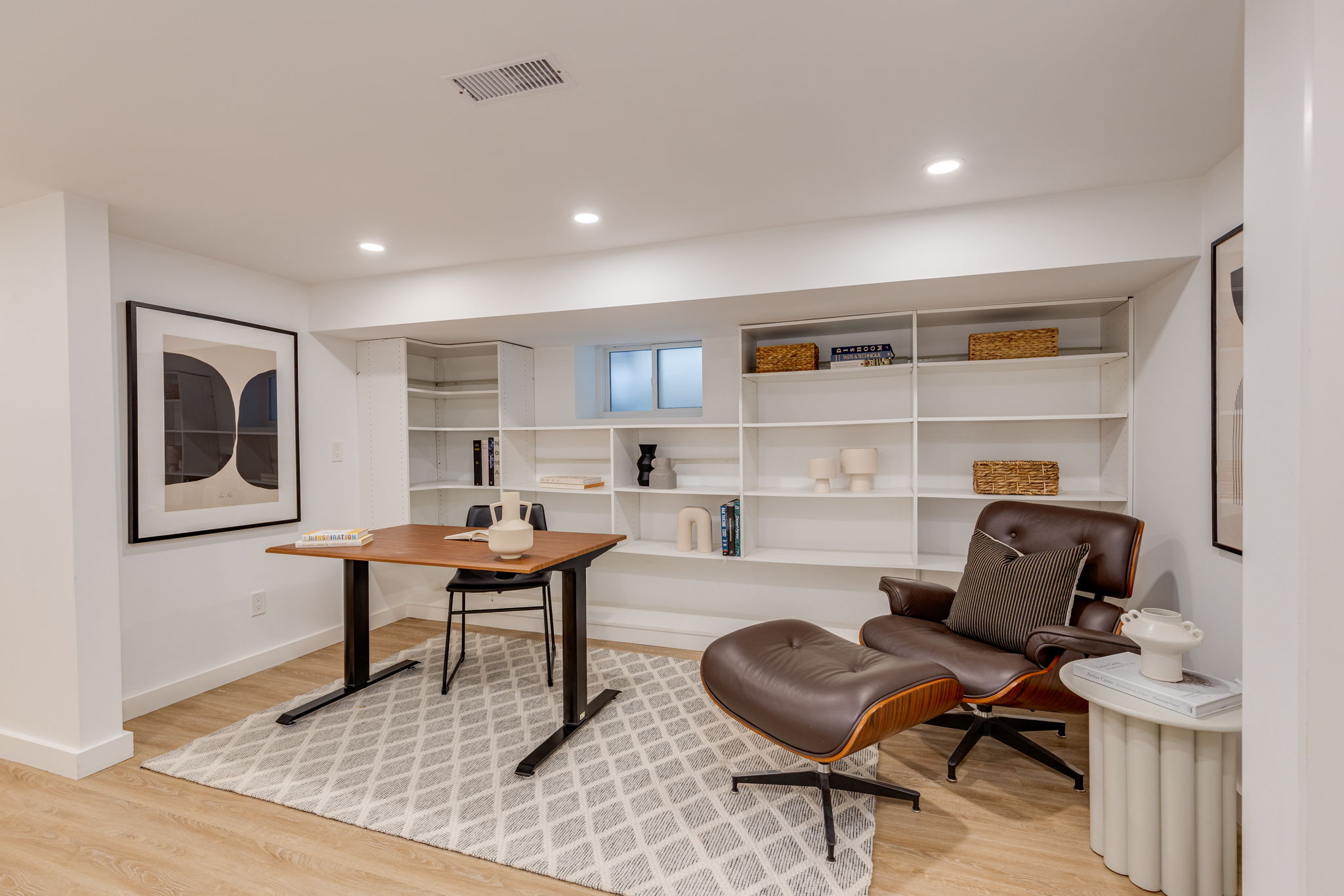 Toronto property showcase — delivered property photograph 36