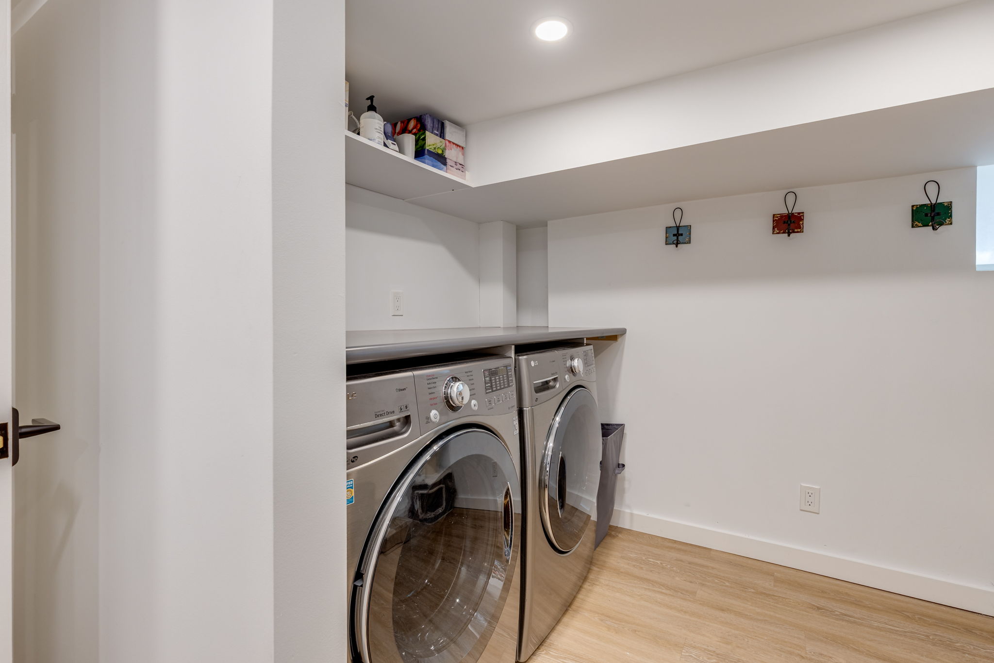 Toronto property showcase — delivered property photograph 39
