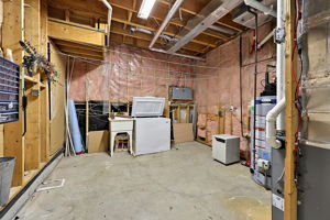  Photo 34
