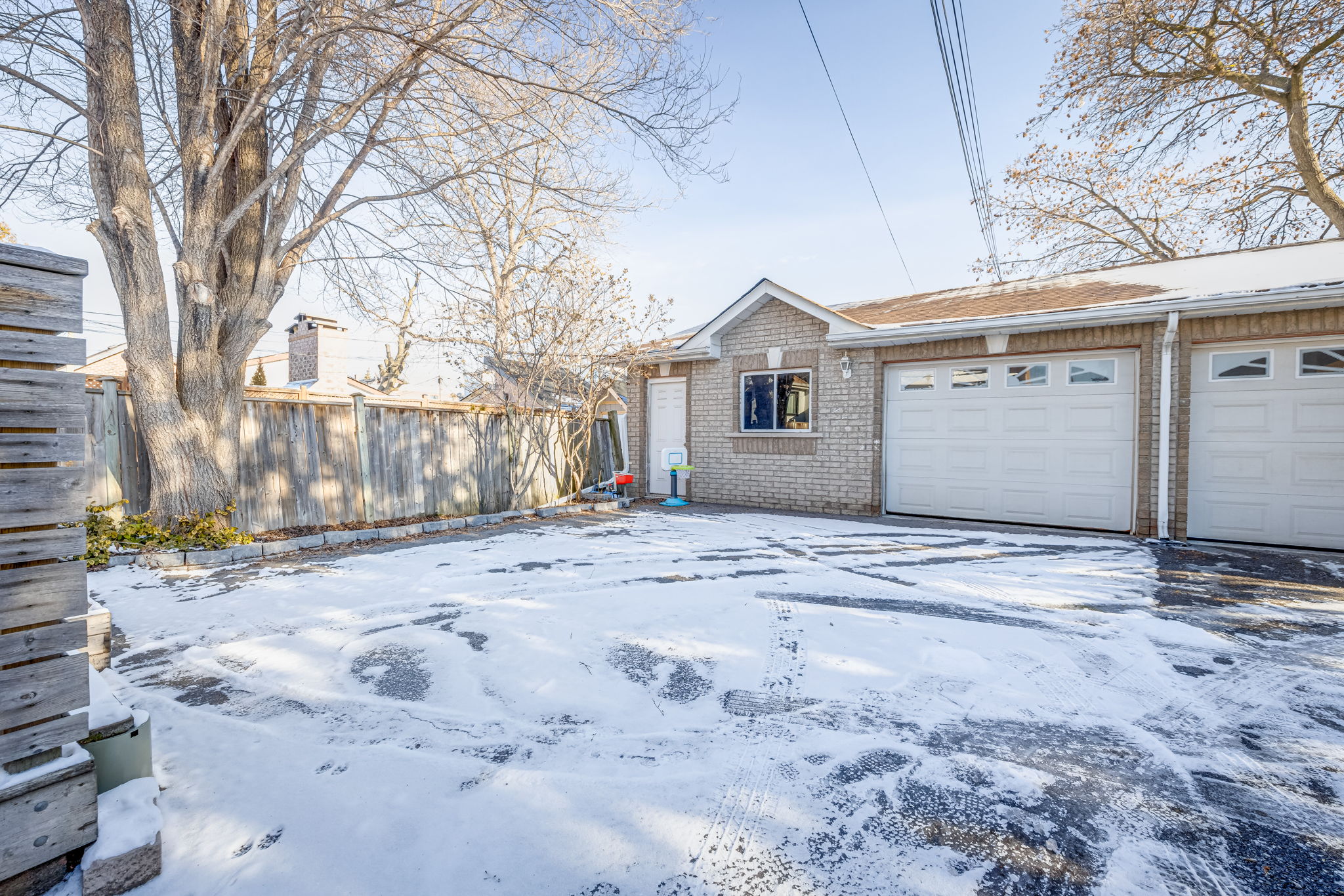 Toronto property showcase — delivered property photograph 53