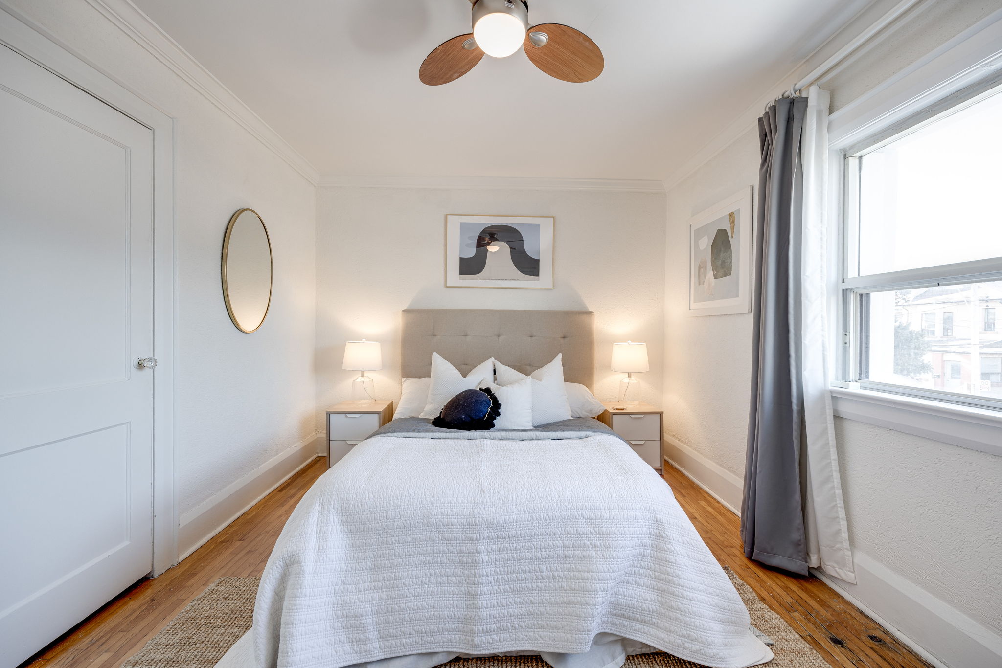Toronto property showcase — delivered property photograph 19