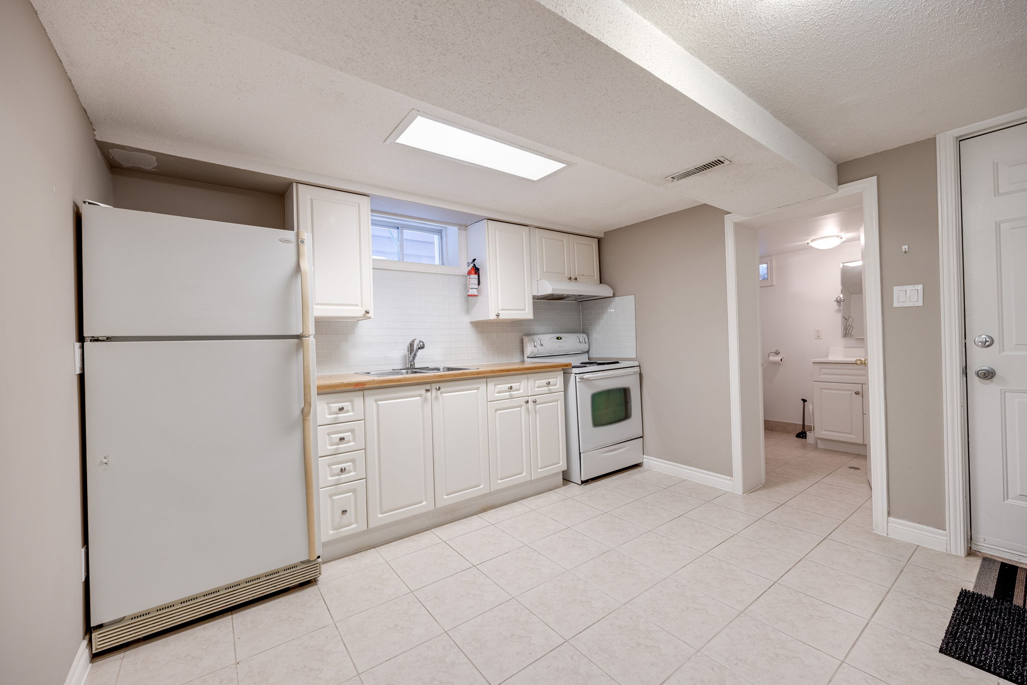 Toronto property showcase — delivered property photograph 29