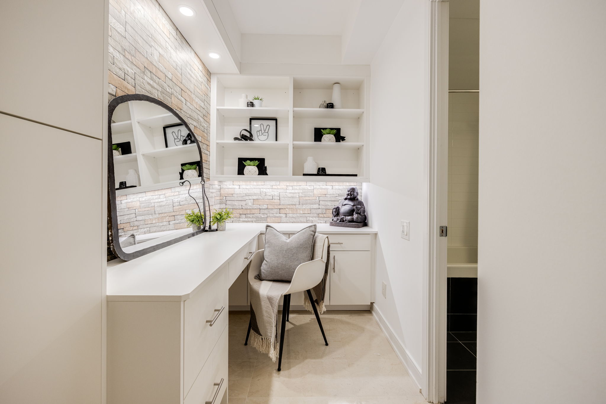 Toronto property showcase — delivered property photograph 19