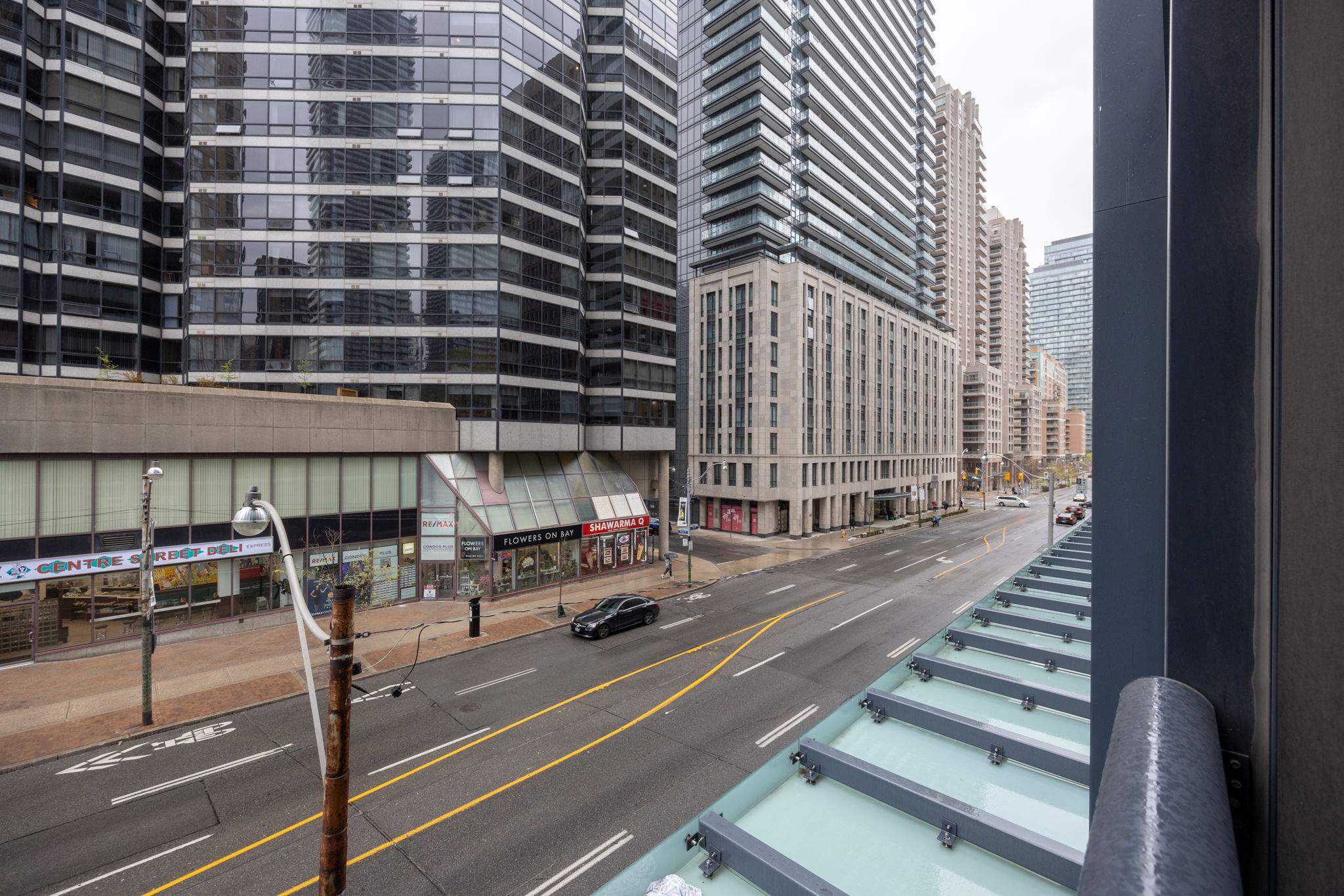 Toronto property showcase — delivered property photograph 22